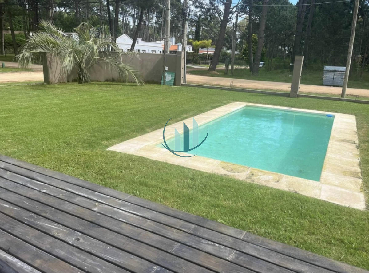 Casa ID.441 - Venta Parque Burnett