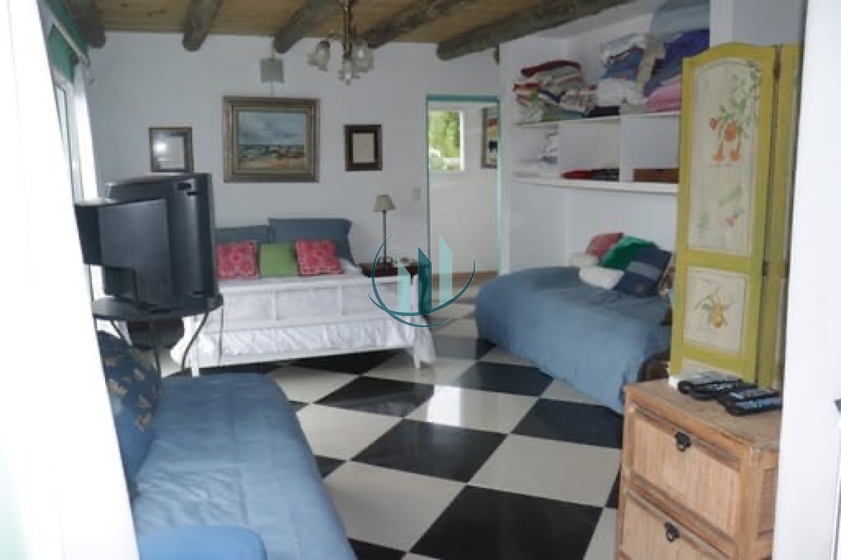 Casa ID.647 - Alquilo Anualinvernal. Casa en Balneario Buenos Aires 