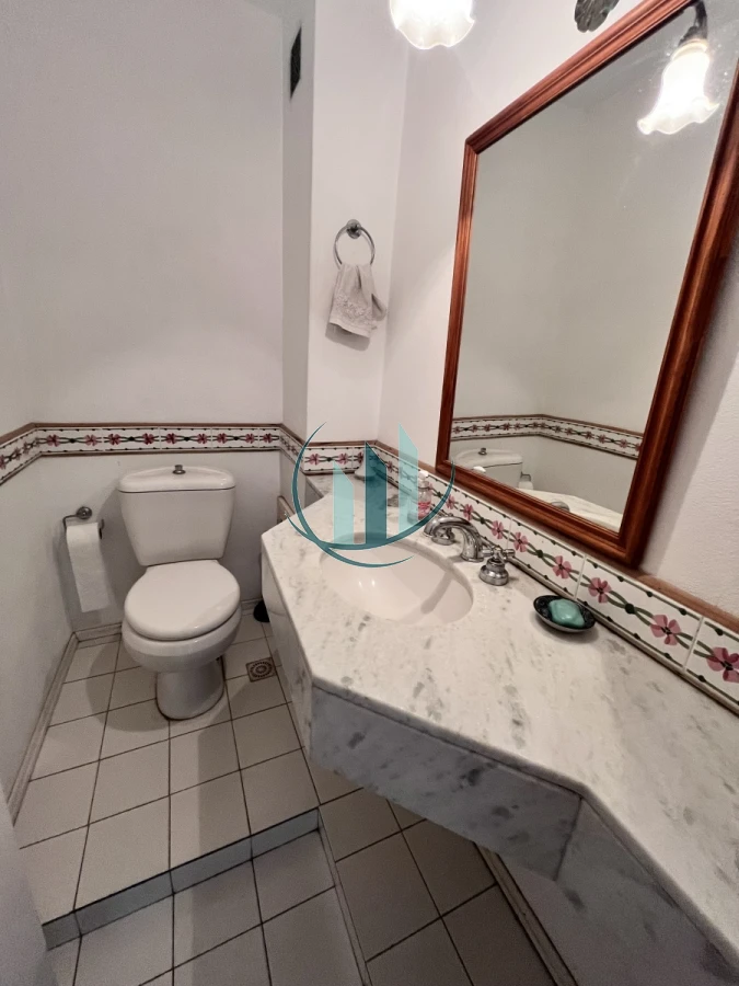 Casa ID.615 - Alquiler en Manantiales con vista al mar 