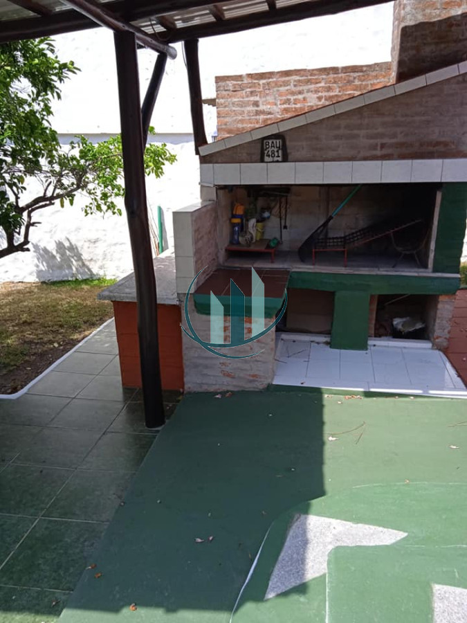 Casa ID.628 - ALQUILER ANUAL Casa en Barrio Pinares 3 dormitorios amueblada