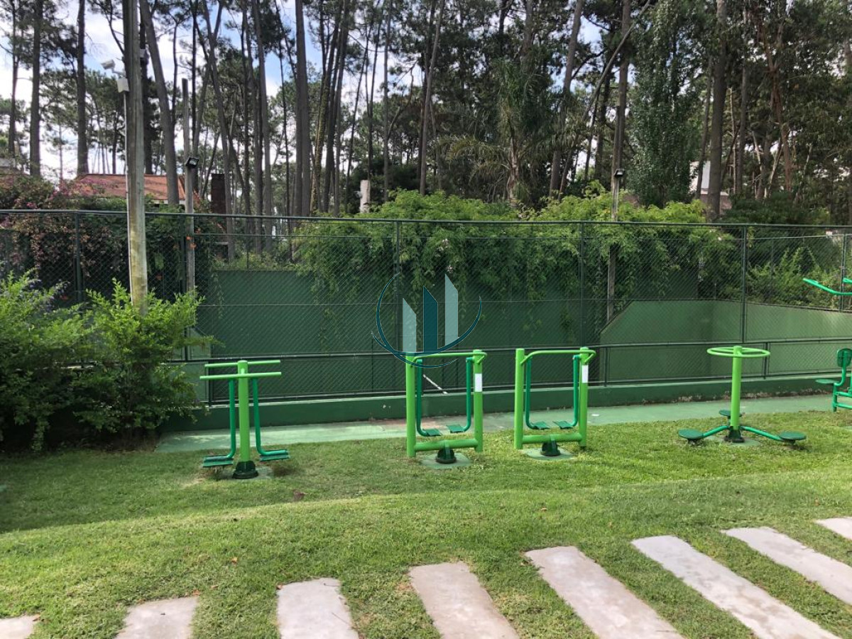 Casa ID.98 - HERMOSO DÚPLEX EN BARRIO PARQUE PINARES PARA VIVIR TODO EL AÑO 