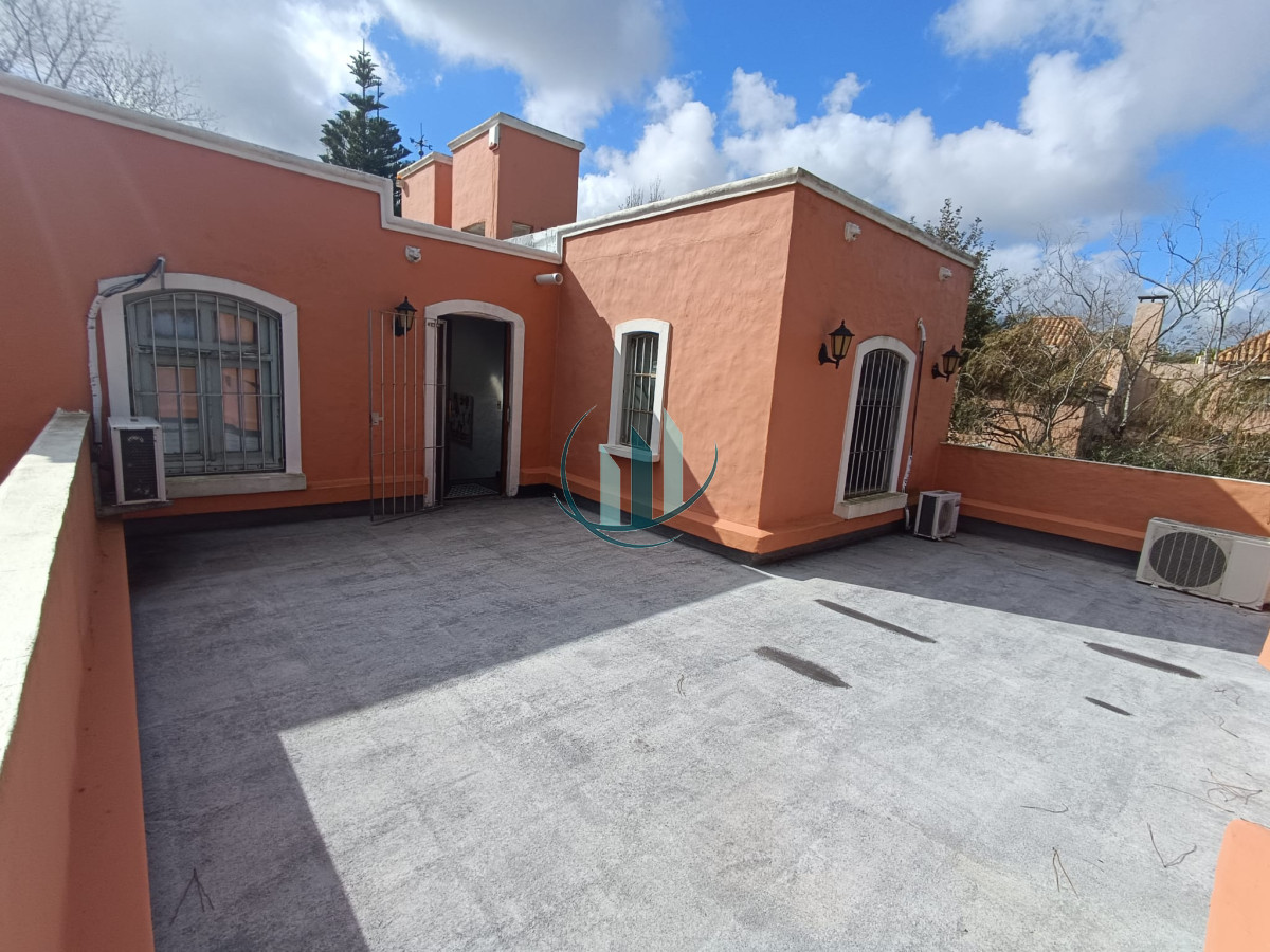 Casa ID.633 - Alquiler en Pinares