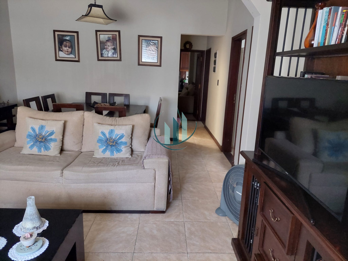 Casa ID.700 - Se alquila en San Carlos, ideal para negocio 