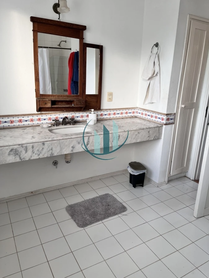 Casa ID.615 - Alquiler en Manantiales con vista al mar 