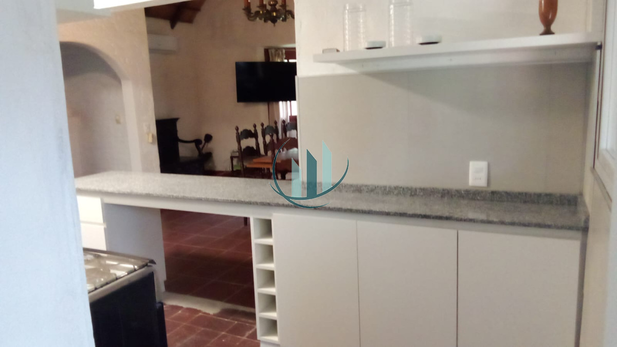 Casa ID.645 - Alquiler Anual en Pinares