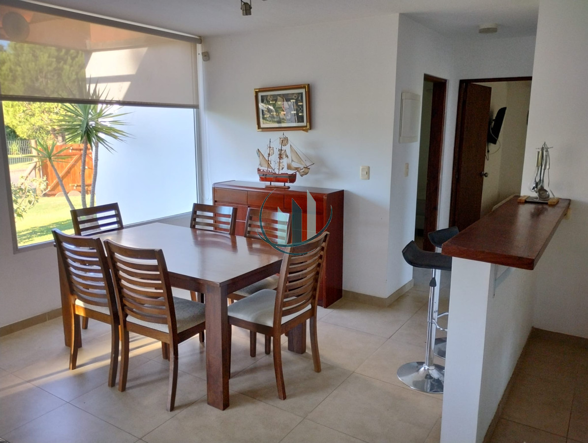 Casa ID.597 - Se alquila casa anual en Jardines de Córdoba