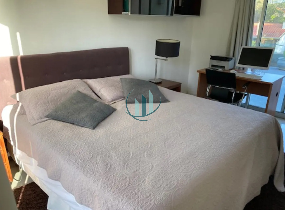 Casa ID.629 - ALQUILER ANUAL Casa 3 Dormitorios con piscina climatizada Playa Mansa, Cantegril