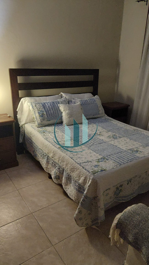 Casa ID.700 - Se alquila en San Carlos, ideal para negocio 