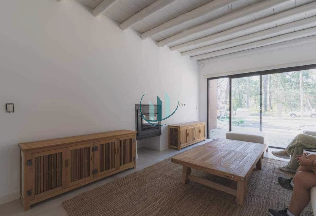 Casa ID.441 - Venta Parque Burnett