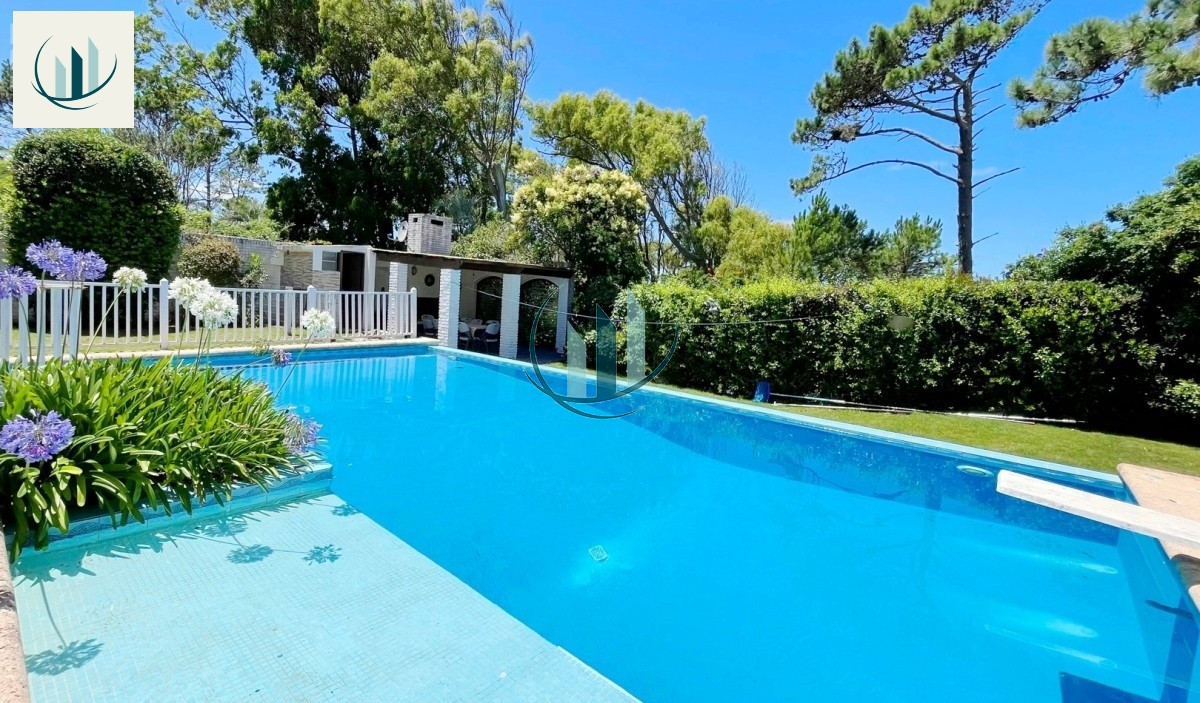 Casa ID.571 - ALQUILER ANUAL CASA a 50 mts de la playa 