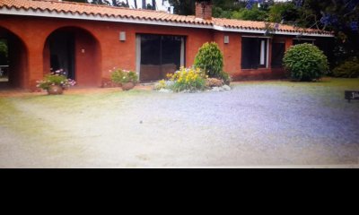Vendo Casa en Pinares.