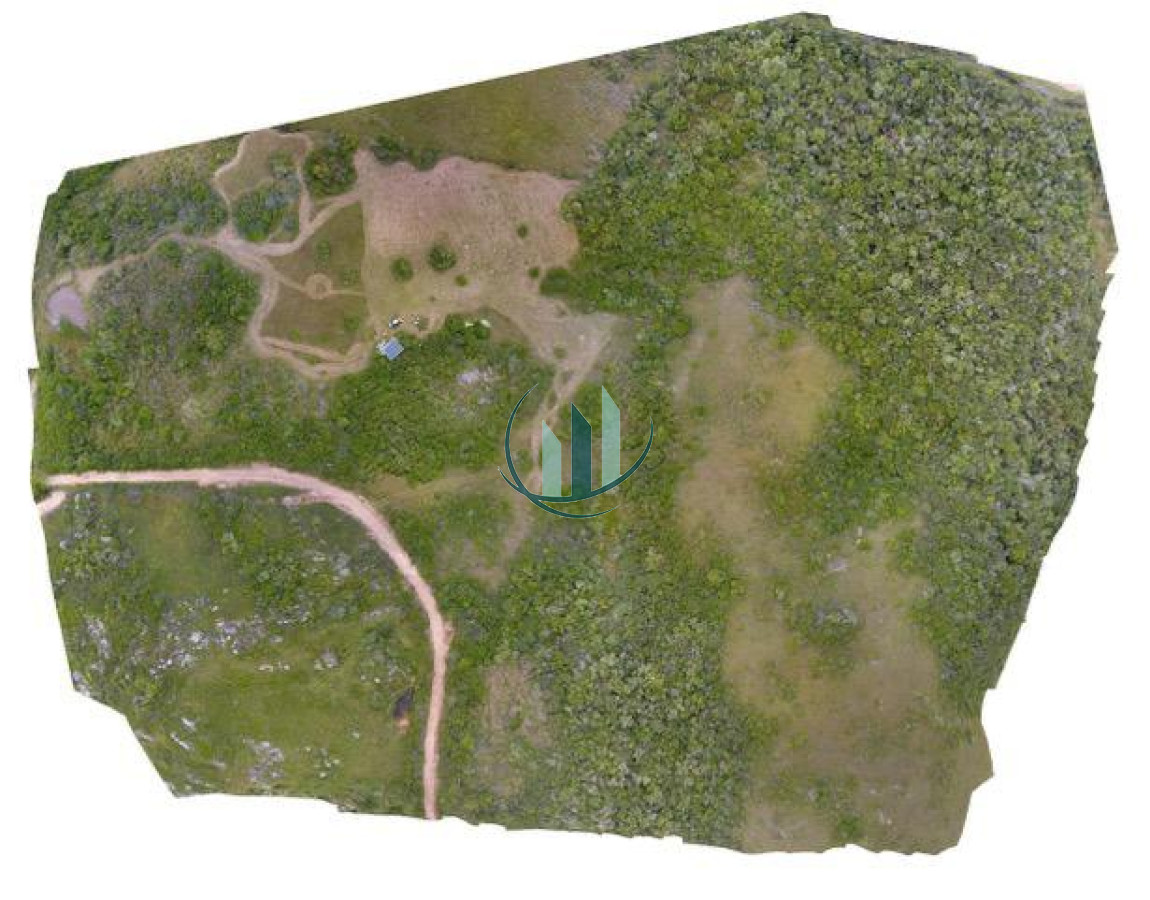 Campo Ref.33 - EXCEPCIONAL CAMPO PARA VIVIR RODEADO DE PAZ 