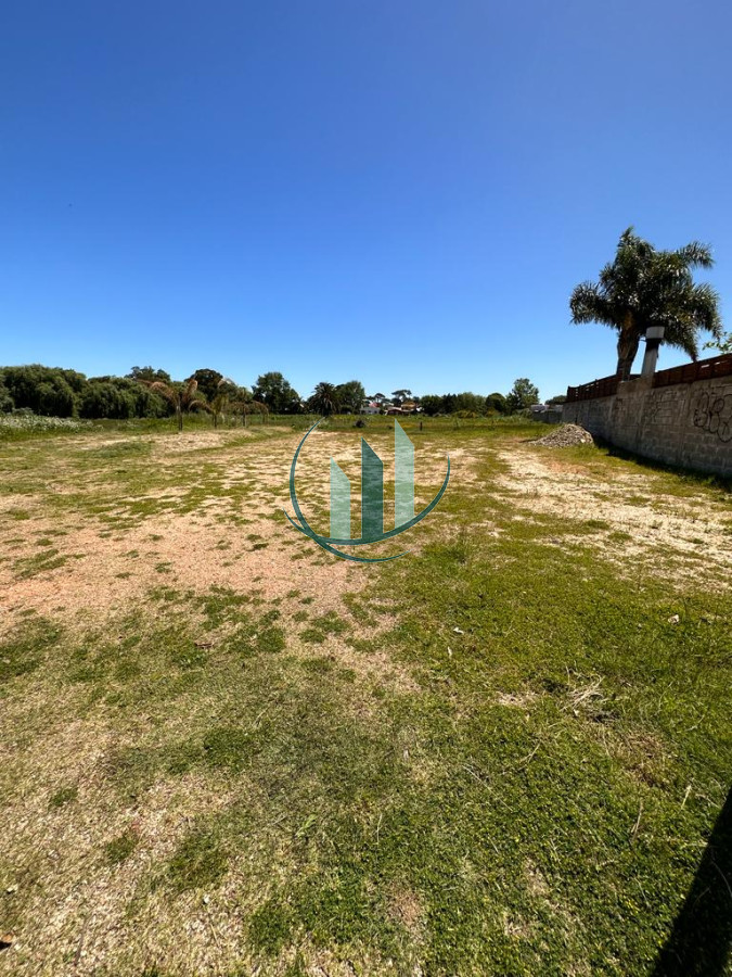 Terreno ID.435 - EXCEPCIONAL TERRENO APTO PARA PROYECTO 