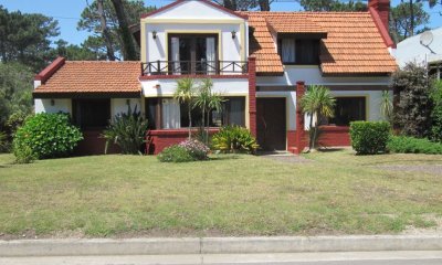 Casa de 3 dormitorios en venta en Montoya, La Barra