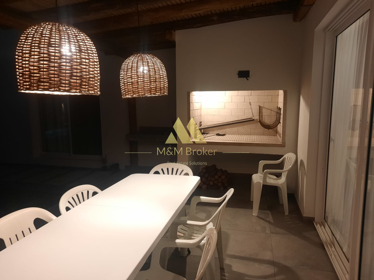 Casa ID.670 - Moderna casa de 3 dormitorios a estrenar en la barra
