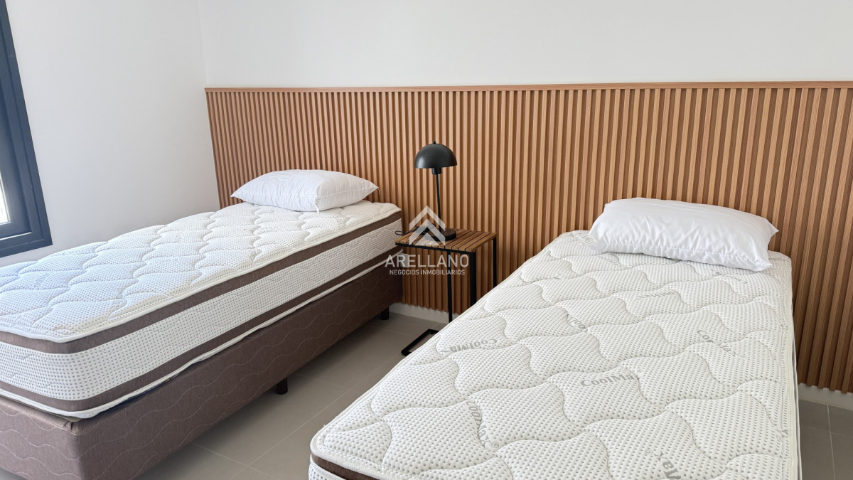 Apartamento ID.4143 - Casa en complejo La Barra, excelente oportunidad para invertir