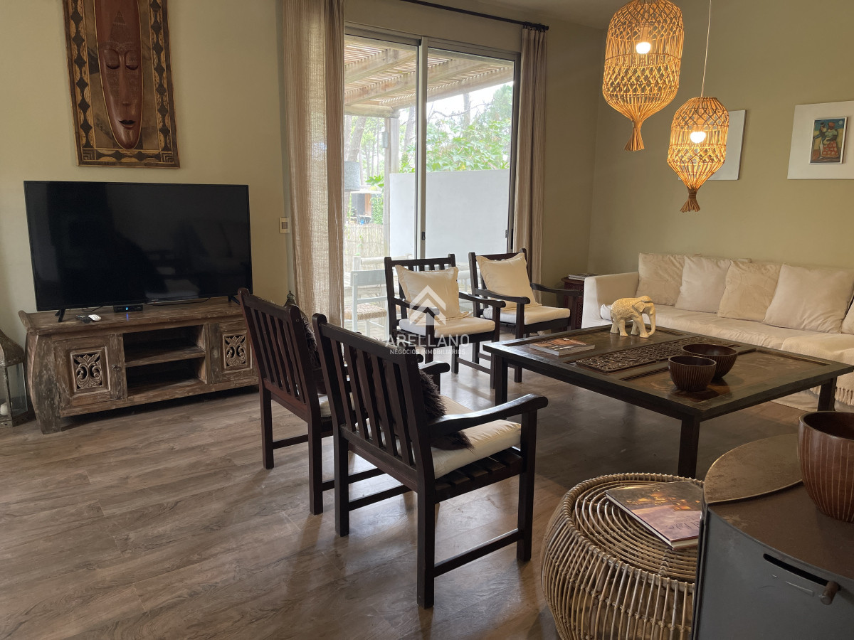 Casa ID.4598 - Venta casa 4 dormitorios 
