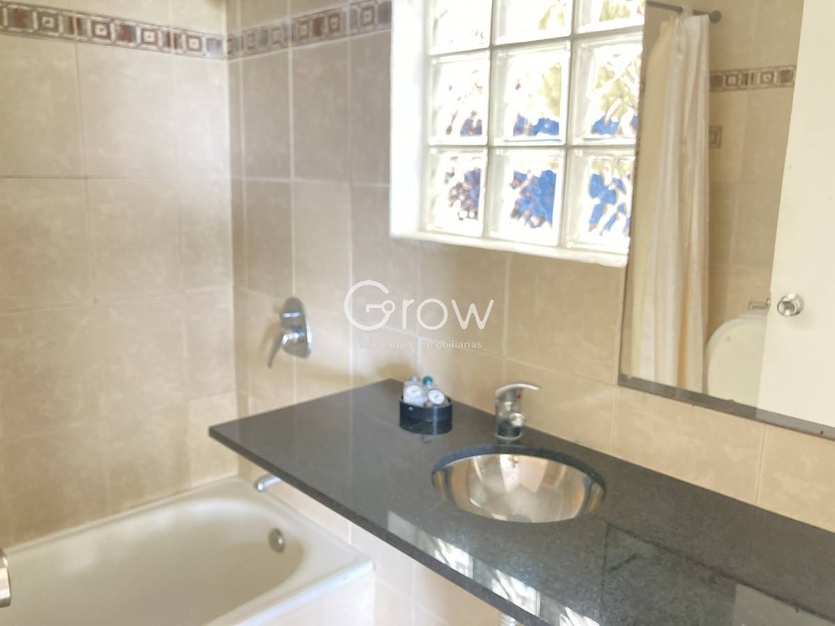 Casa ID.2906 - Casa de 6 dormitorios en Montoya, La Barra