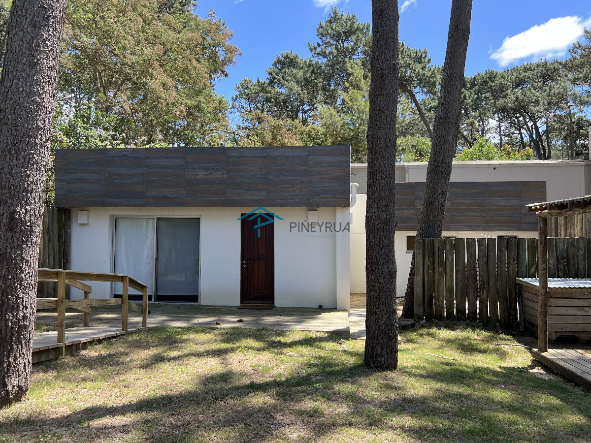 Casa ID.305 - Amplia y moderna casa en Montoya