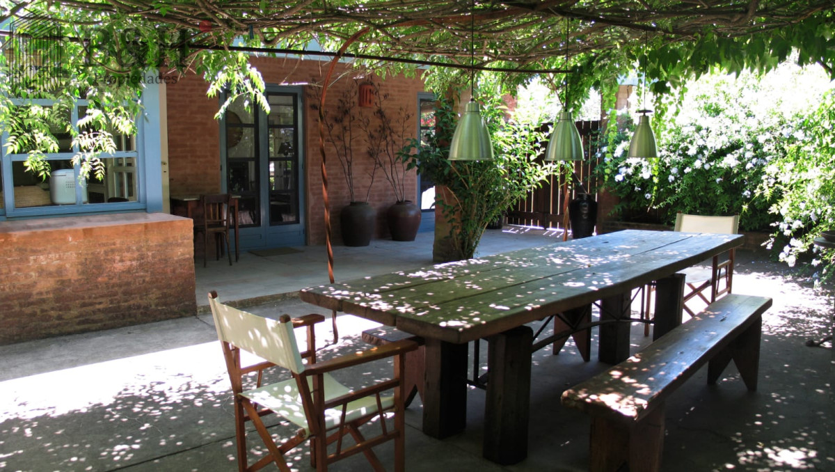 Casa ID.3689 - Excelente casa de 3 dormitorios en suite + dependencia en La Barra