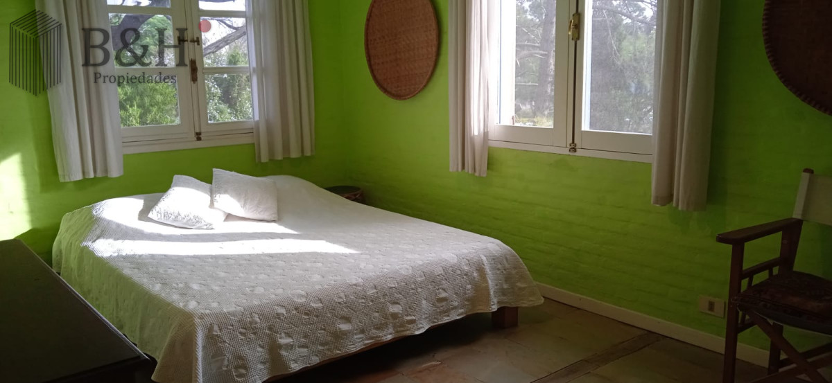 Casa ID.3689 - Excelente casa de 3 dormitorios en suite + dependencia en La Barra