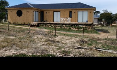 Acogedora casa de 2 dormitorios a estrenar en Arenas de Jose Ignacio