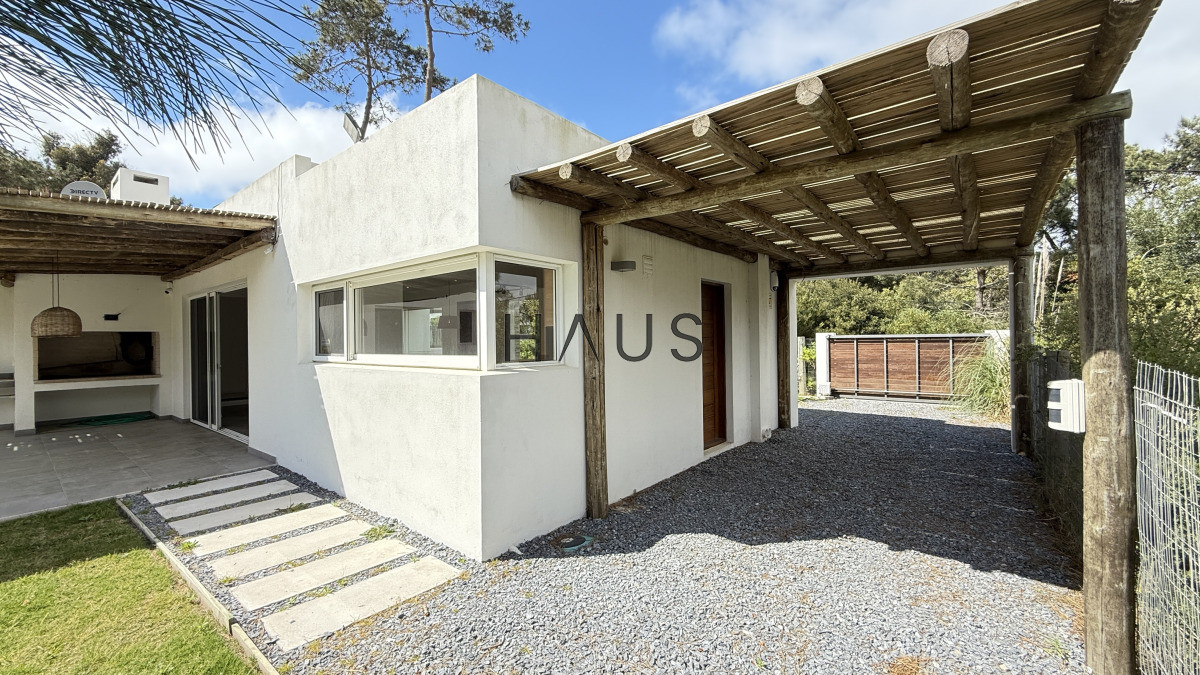 Casa ID.208 - Moderna casa de 3 dormitorios a estrenar en la barra