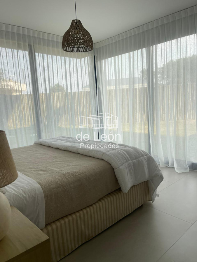 Apartamento ID.15107 - Departamento planta jardin en venta de 3 dormitorios en Manantiales