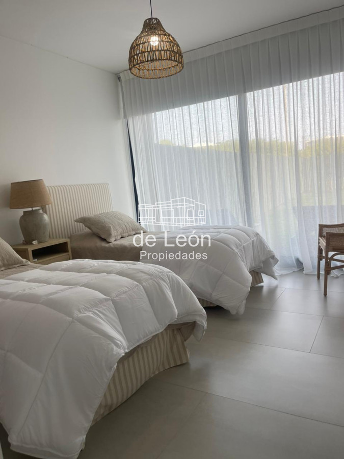 Apartamento ID.15107 - Departamento planta jardin en venta de 3 dormitorios en Manantiales