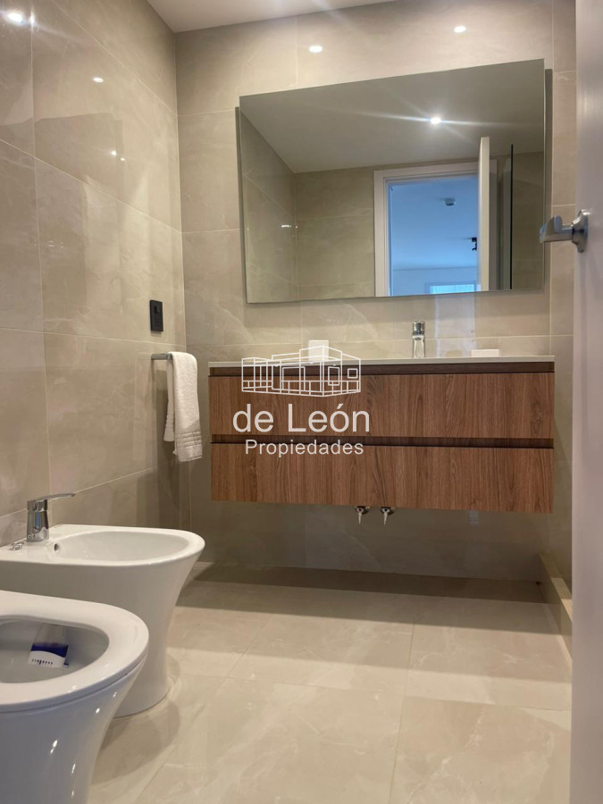 Apartamento ID.15107 - Departamento planta jardin en venta de 3 dormitorios en Manantiales