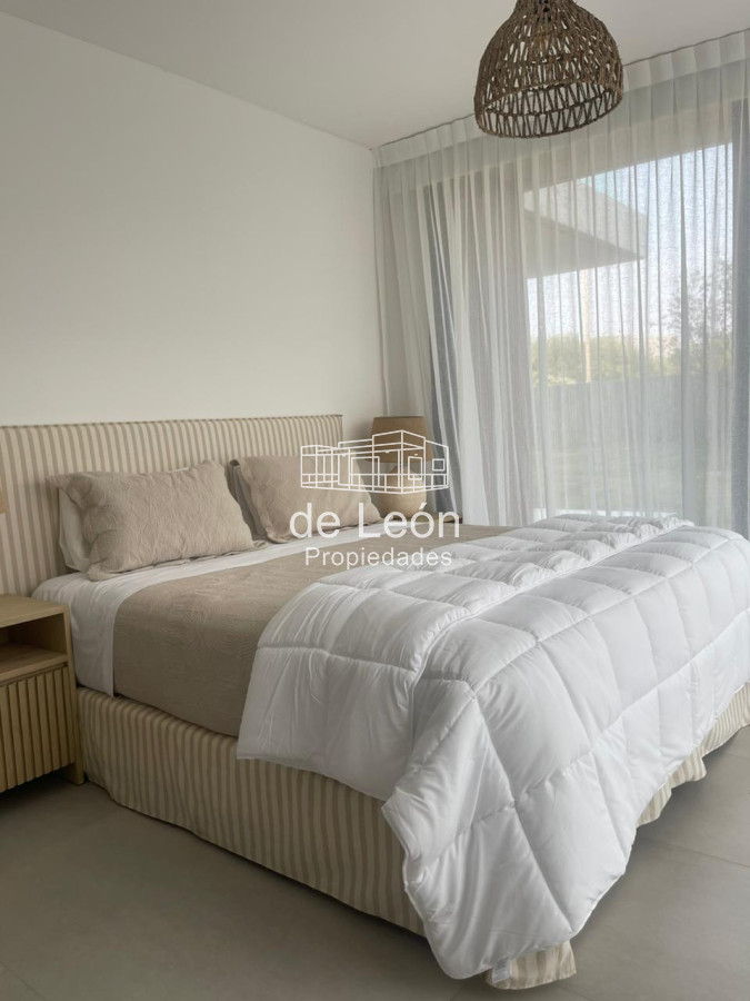 Apartamento ID.15107 - Departamento planta jardin en venta de 3 dormitorios en Manantiales