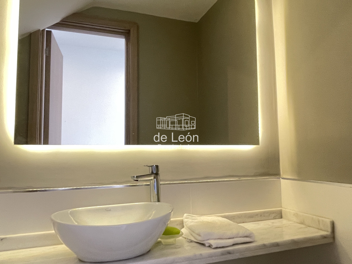 Apartamento ID.15044 - Departamento duplex en venta 3 dormitorios y 2 baños La Barra