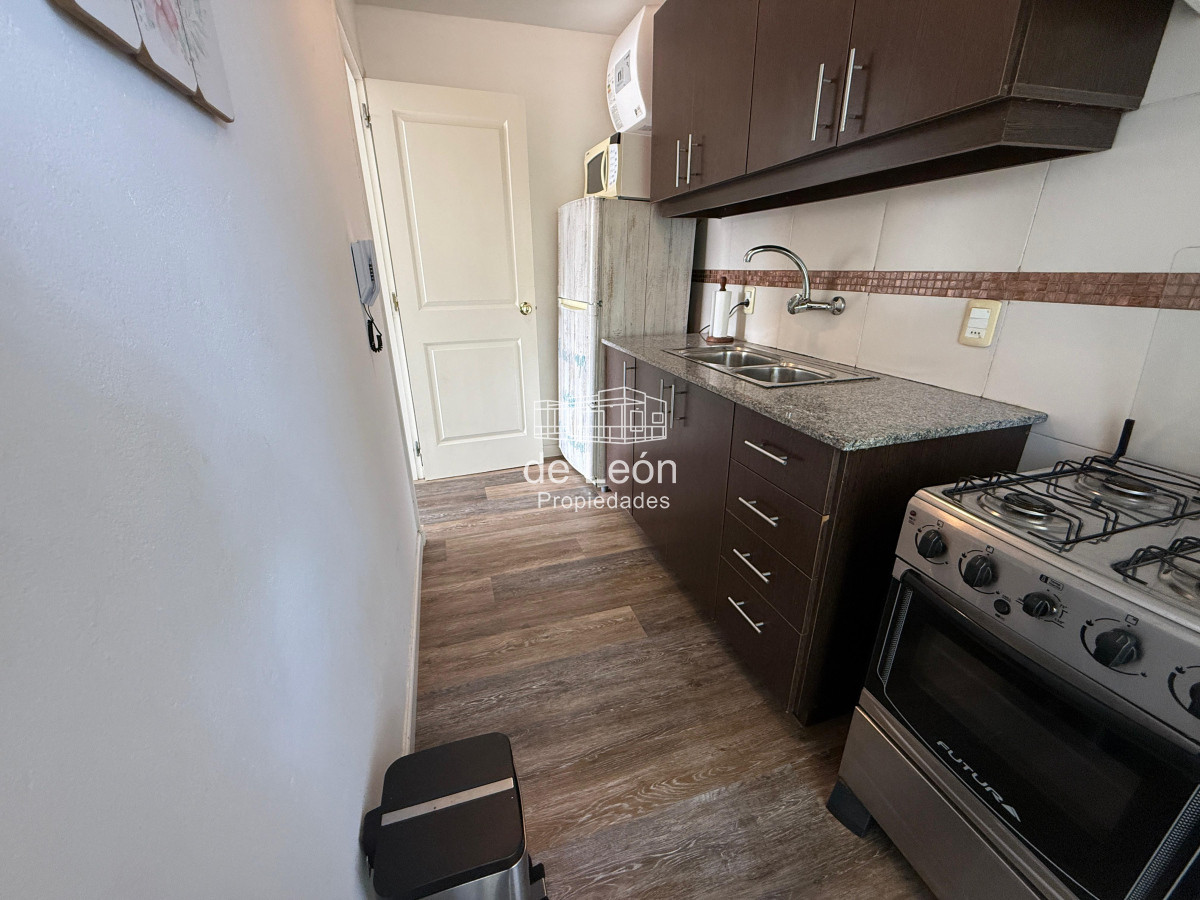 Apartamento ID.15241 - Alquiler anual departemtno de 1 dormitorio en Aidy Grill, Punta del Este