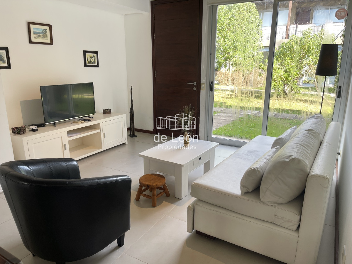 Apartamento ID.586 - Departamento de 2 dormitorios en Manantiales
