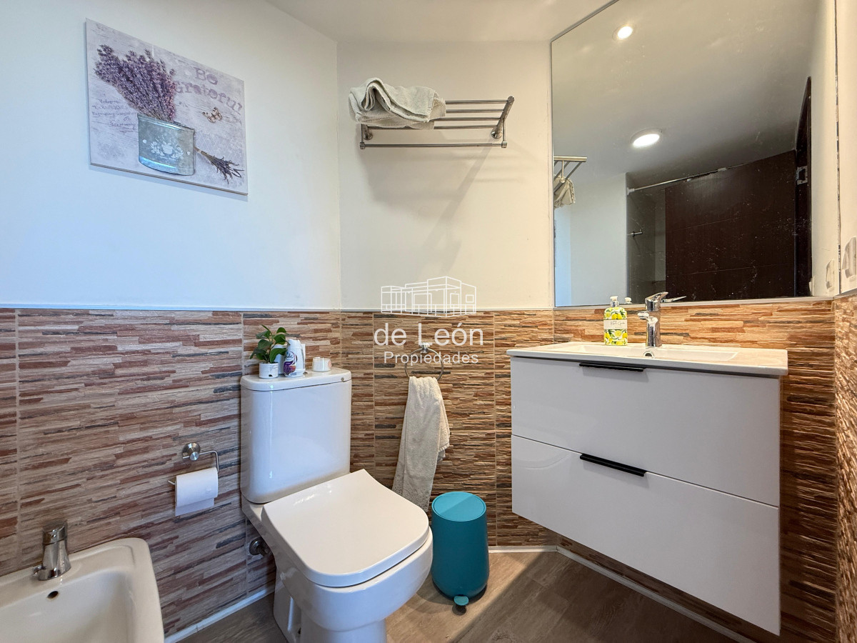 Apartamento ID.15272 - Excelente departamento con vista de 3 dormitorios 2 baños en venta, Punta del Este