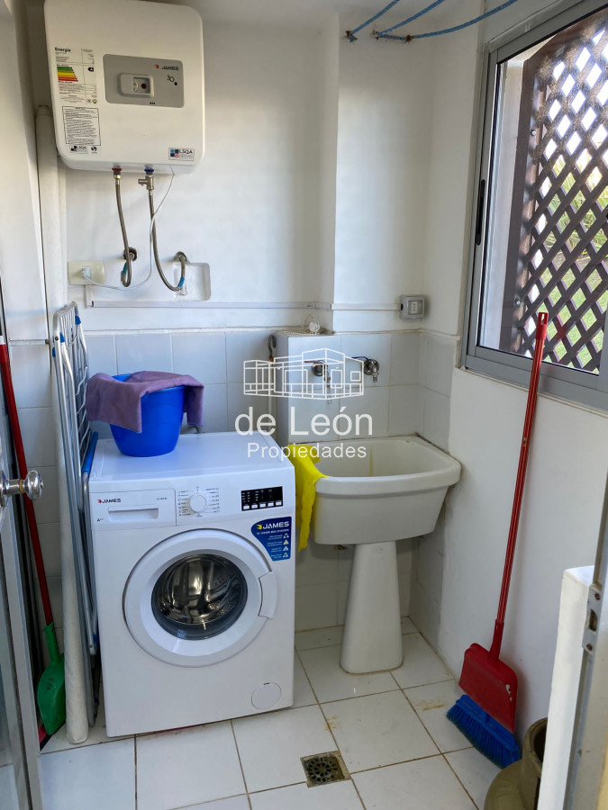 Apartamento ID.1342 - Departamento en primera línea en Manantiales de 3 dormitorios más dependencia