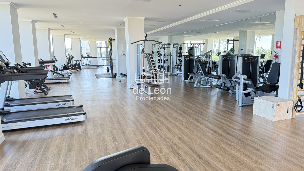Apartamento ID.15275 - Departamento en alquiler Paramount Tower Punta del Este