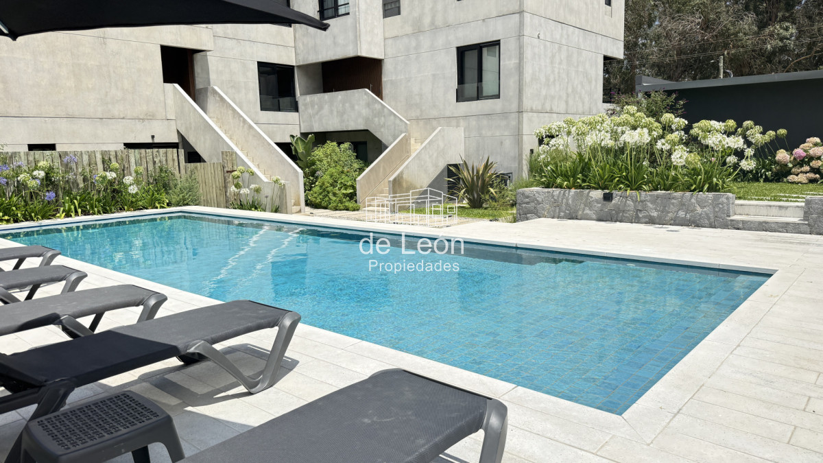 Apartamento ID.14801 - Casa en complejo La Barra, excelente oportunidad para invertir