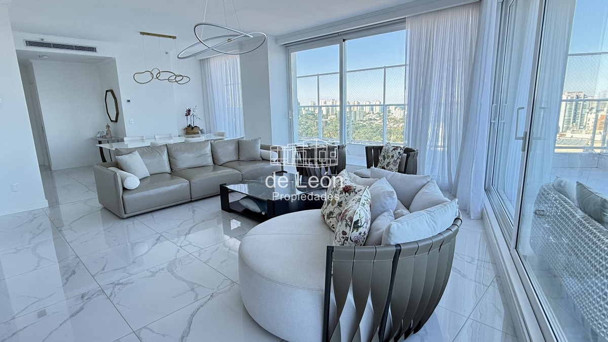 Apartamento ID.15275 - Departamento en alquiler Paramount Tower Punta del Este