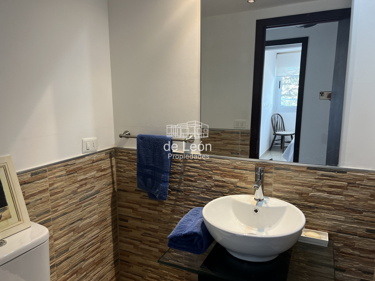 Apartamento ID.1454 - Departamento Av. Roosevelt 2 dormitorios 2 baños