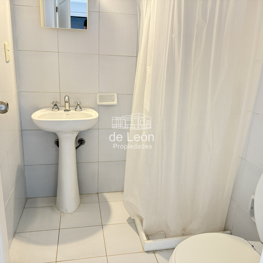 Apartamento ID.390 - Departamento en La Barra, 3 dormitorios y dependencia de servicio