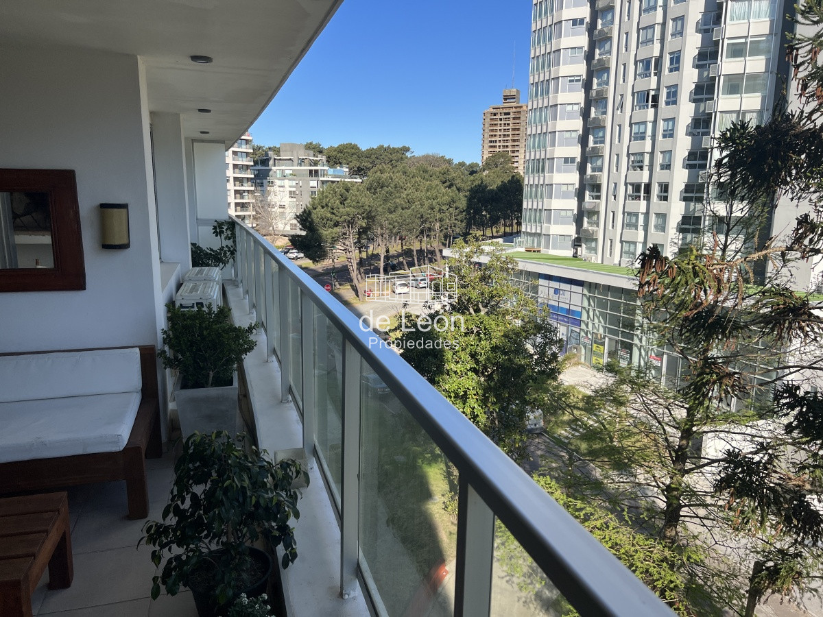 Apartamento ID.1454 - Departamento Av. Roosevelt 2 dormitorios 2 baños