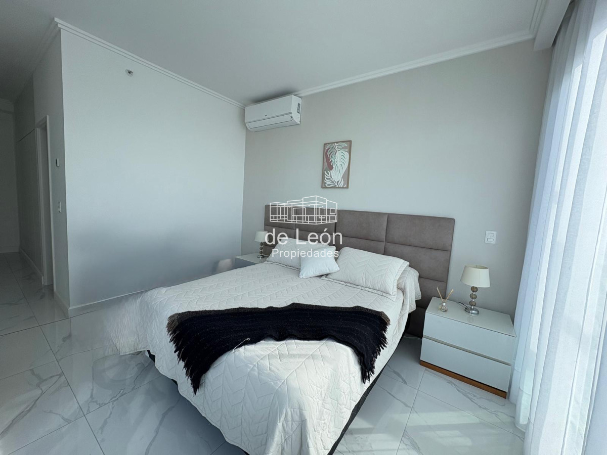 Apartamento ID.15275 - Departamento en alquiler Paramount Tower Punta del Este