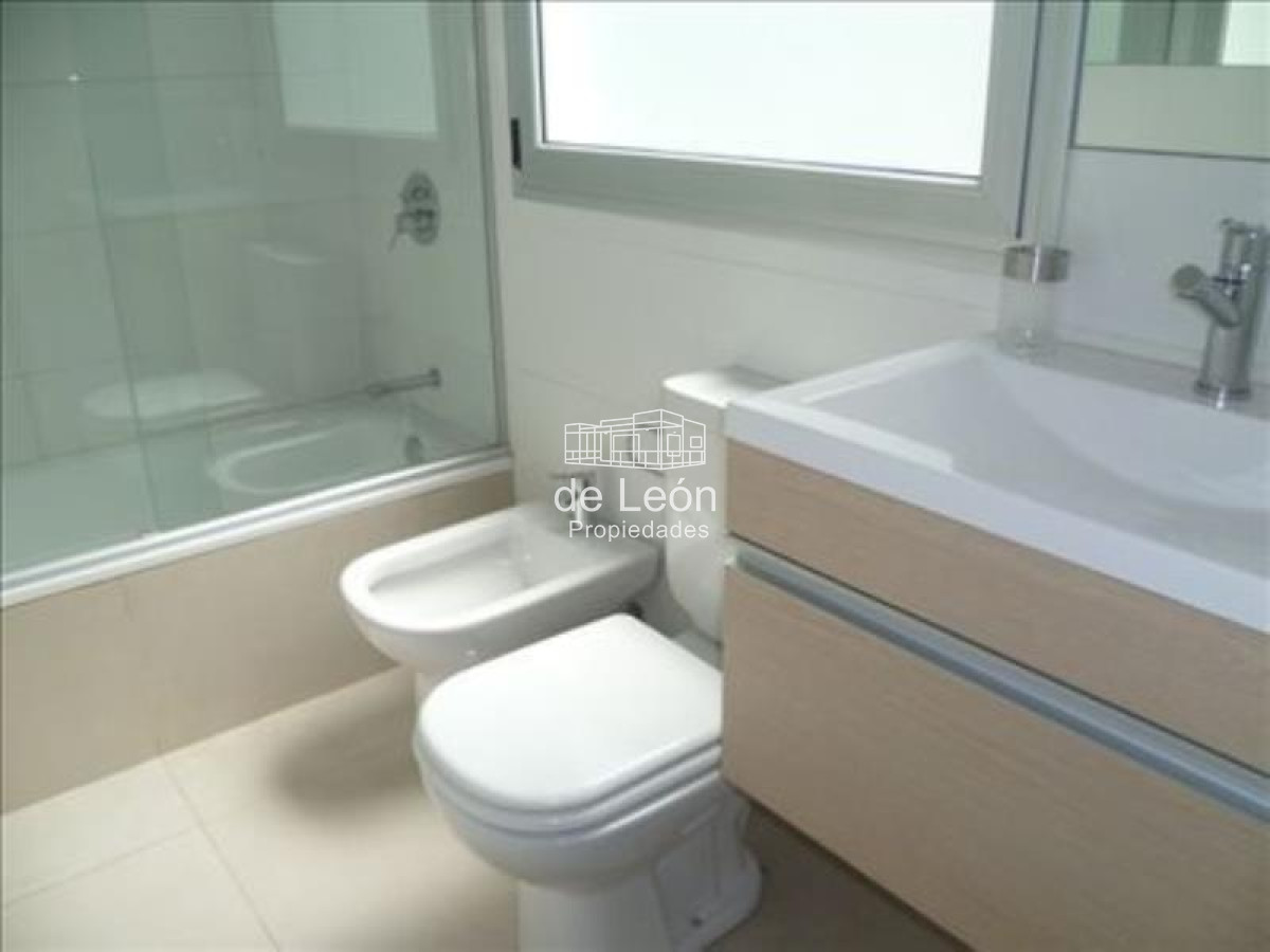 Apartamento ID.15108 - Departamento de 3 dormitorios en La Barra