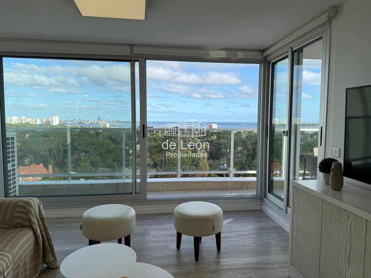 Apartamento ID.15272 - Excelente departamento con vista de 3 dormitorios 2 baños en venta, Punta del Este