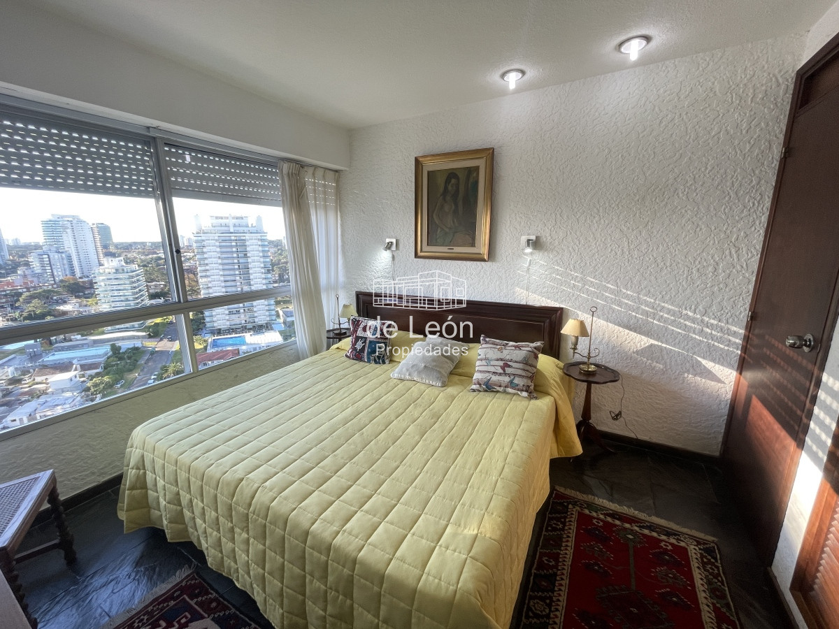 Apartamento ID.15063 - Departamento de 1 dormitorio en alquiler anual o invernal en Punta del Este