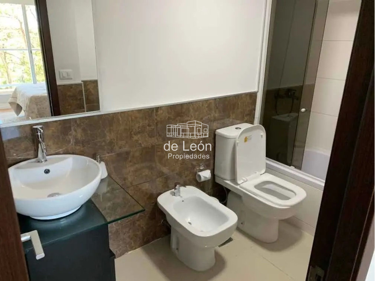 Apartamento ID.1255 - Excelente departamento de 2 dormitorios en Punta del Este