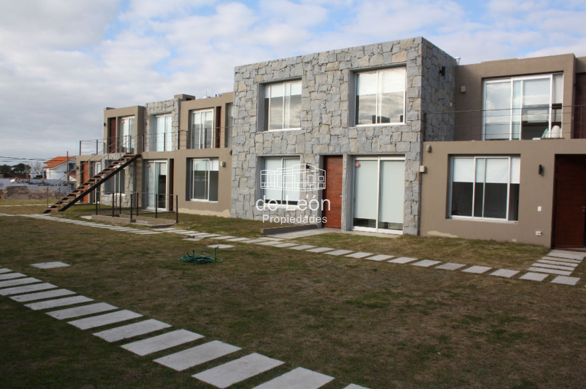 Apartamento ID.586 - Departamento de 2 dormitorios en Manantiales