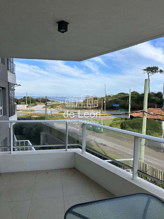 Apartamento ID.14842 - Apartamento frente al mar en Playa Mansa, Punta del Este