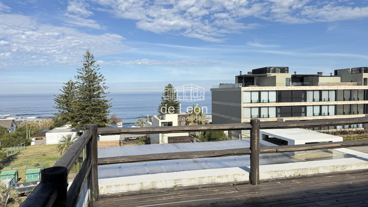 Apartamento ID.390 - Departamento en La Barra, 3 dormitorios y dependencia de servicio